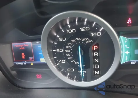 2013 Ford Explorer Xlt z USA, uszkodzony, nr VIN 1FM5K7D81DGA18749